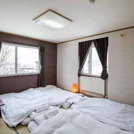 Absolute Niseko Lodge Ōmagari Buitenkant foto