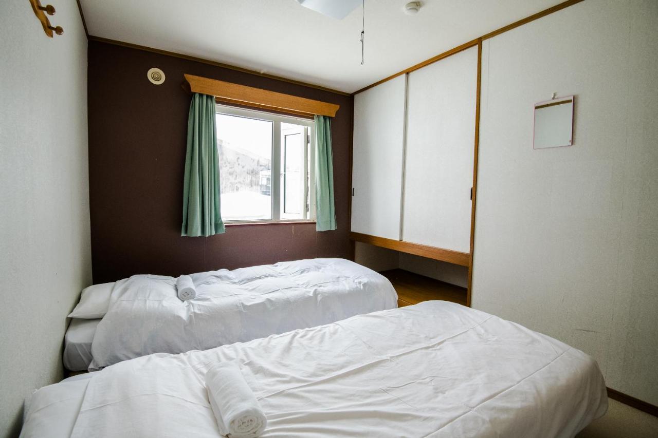 Absolute Niseko Lodge Ōmagari Buitenkant foto